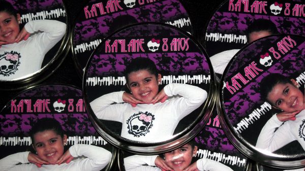 Latinha Monster High